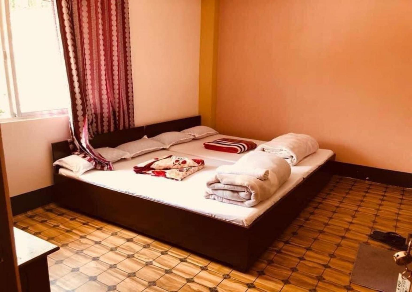 Silk Route Lingtam Resort Bagian luar foto